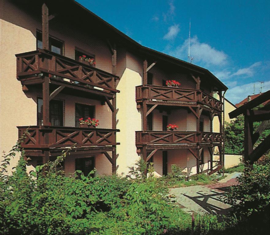 Hotel Rokokohaus Erlangen Exterior photo